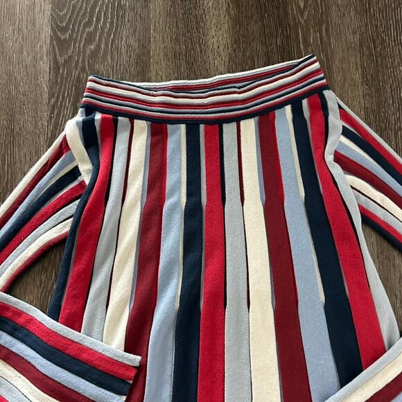 B8 Devotion Italy Multicolor Striped Knit Long Sleeve Flare Hem Top Size M - Picture 12 of 13